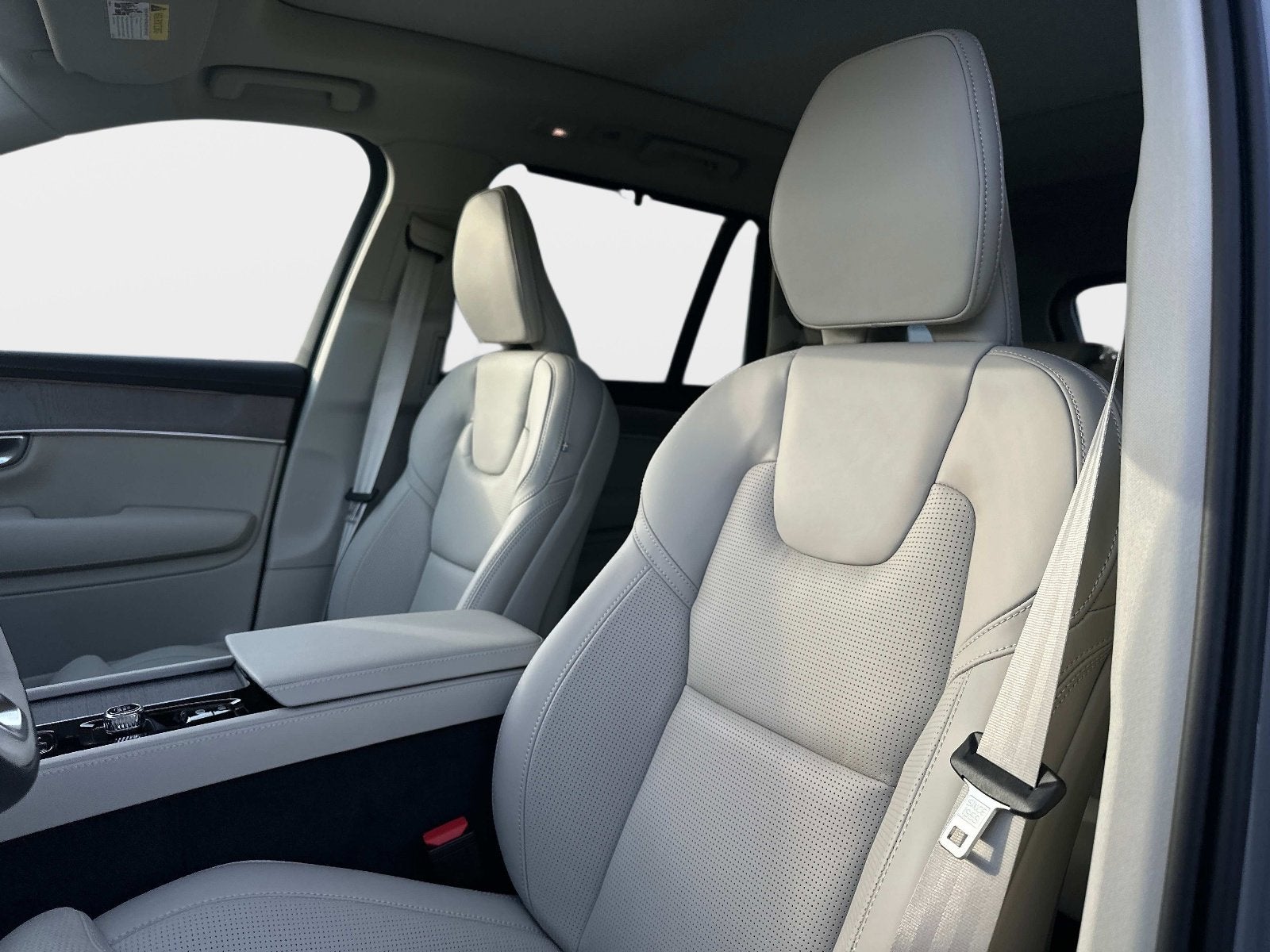 2026 Volvo XC90 Ultra Dark Theme