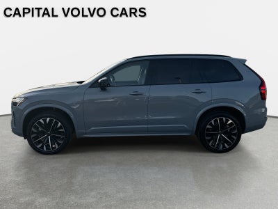 2026 Volvo XC90 Ultra Dark Theme