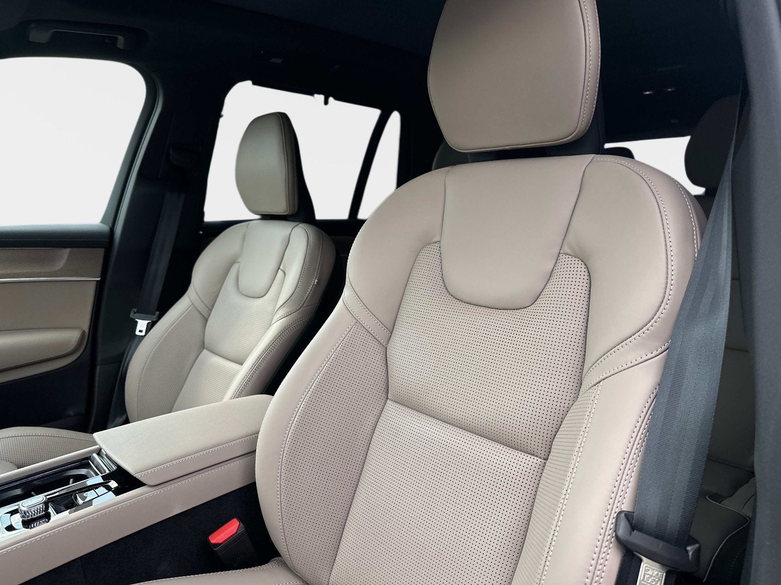 2026 Volvo XC90 Ultra Dark Theme