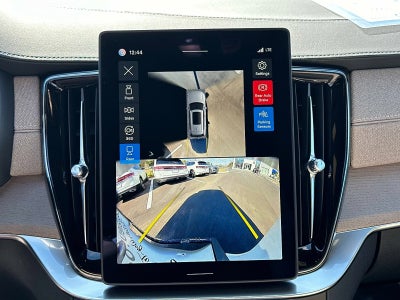 2026 Volvo XC90 Ultra Dark Theme