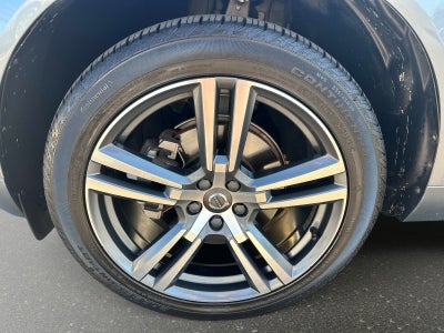 2021 Volvo XC60 Momentum