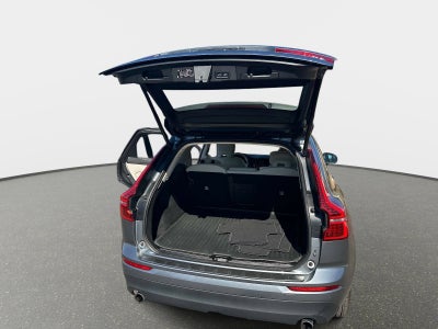 2021 Volvo XC60 Momentum