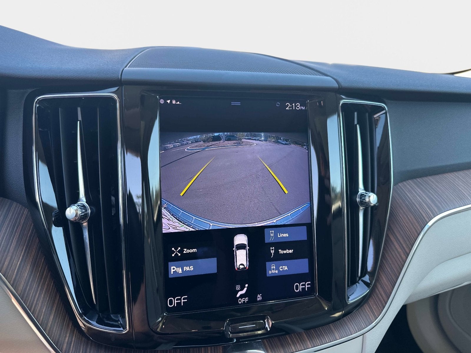 2021 Volvo XC60 Momentum