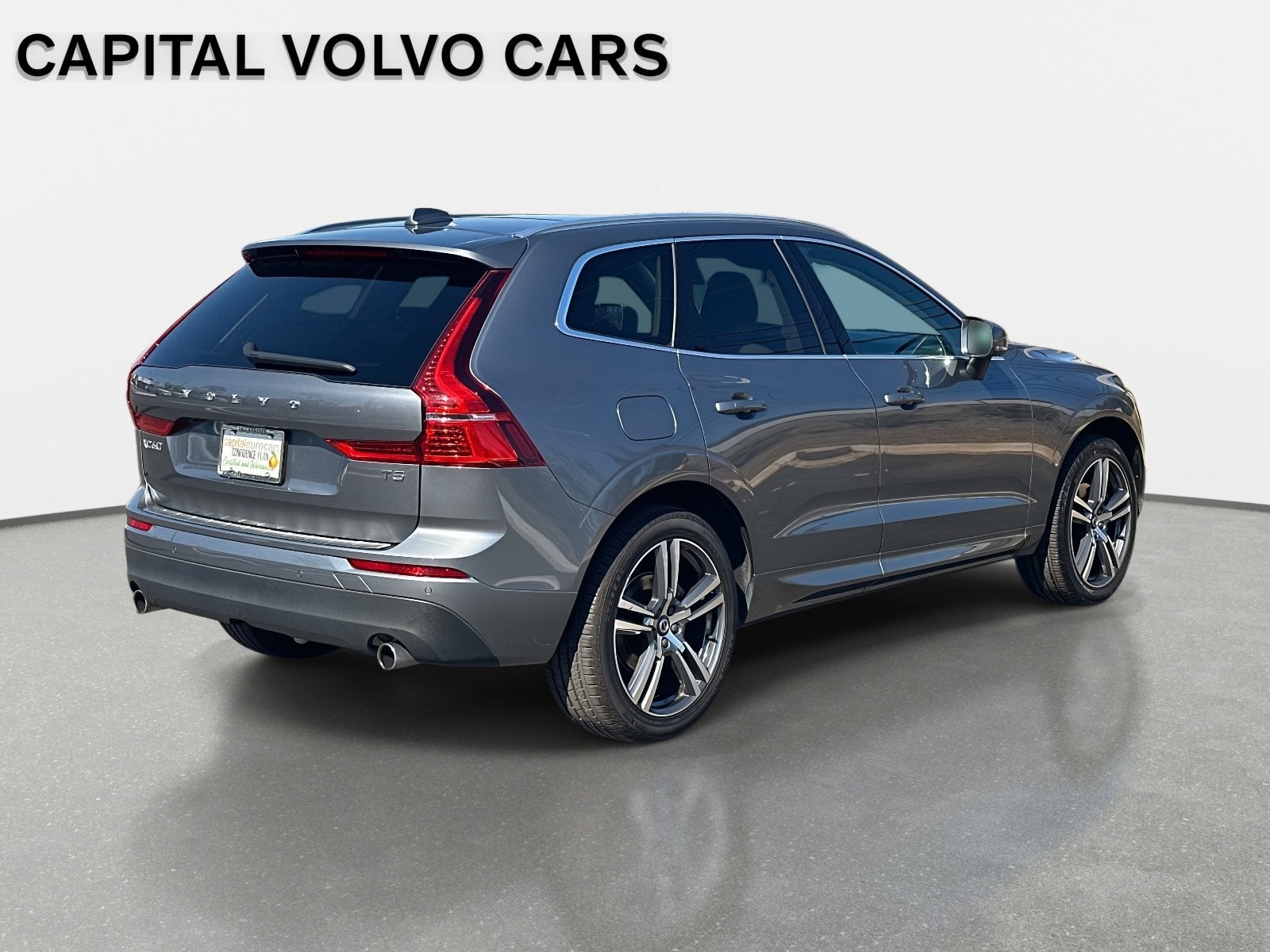 2021 Volvo XC60 Momentum