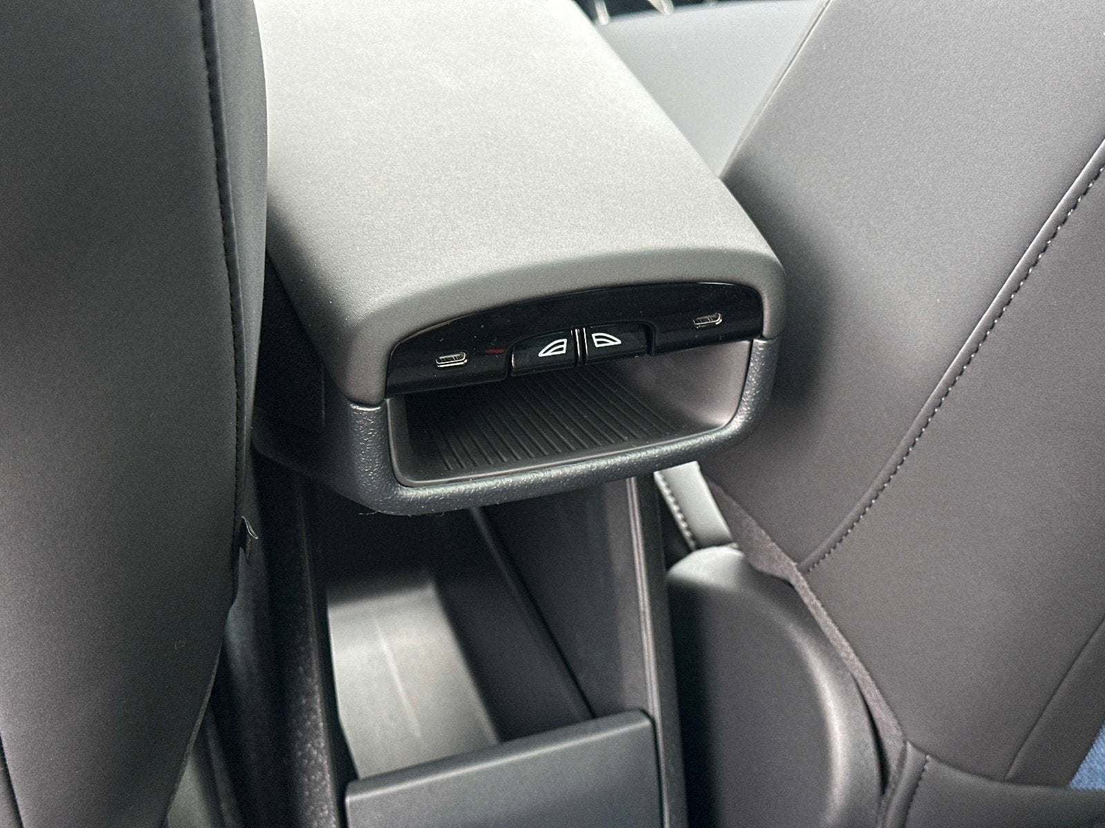 2026 Volvo EX30 Plus