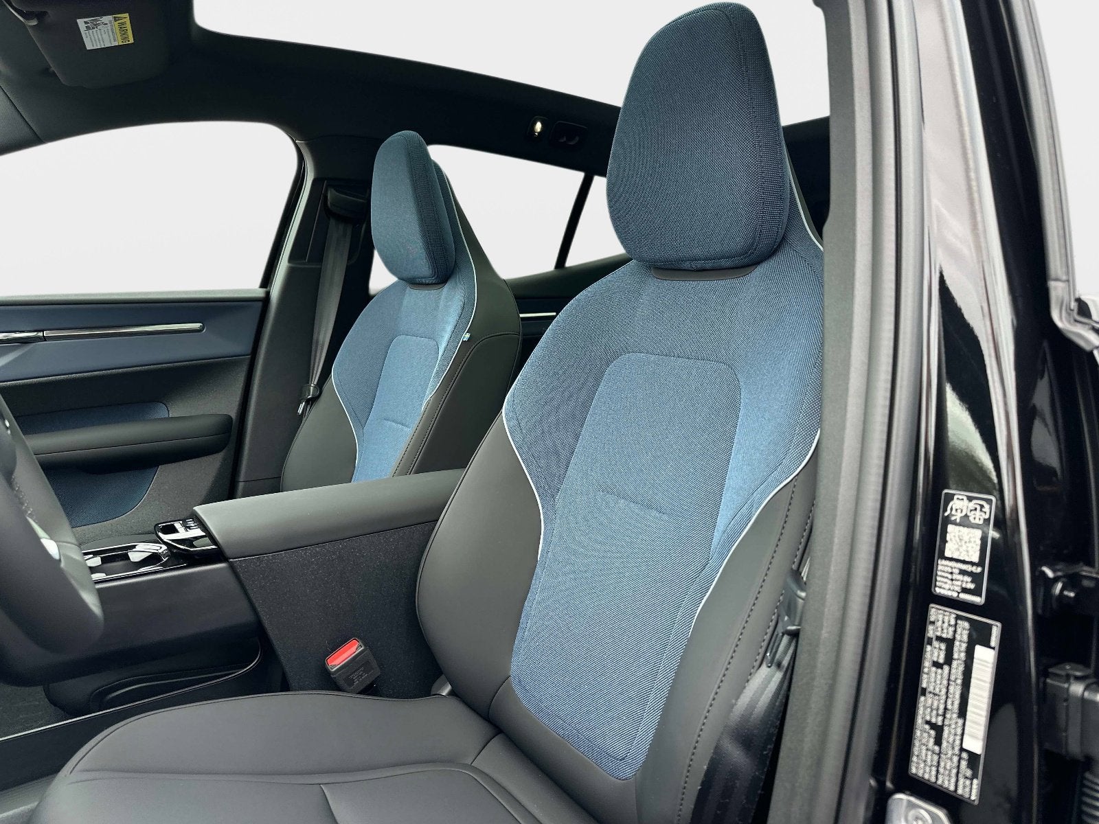 2026 Volvo EX30 Plus