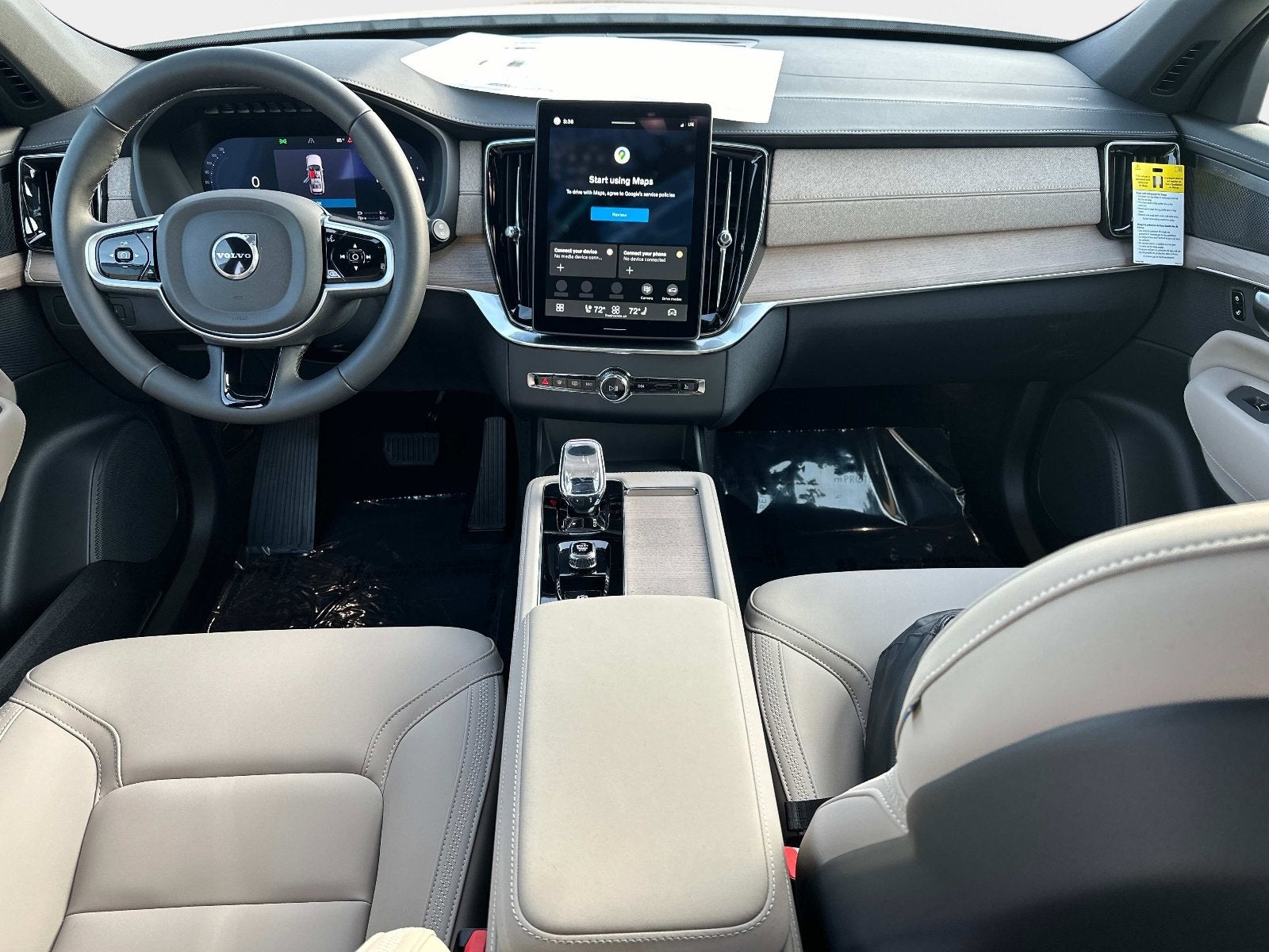 2026 Volvo XC90 Plug-In Hybrid Plus