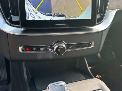 2026 Volvo XC90 Plug-In Hybrid Plus