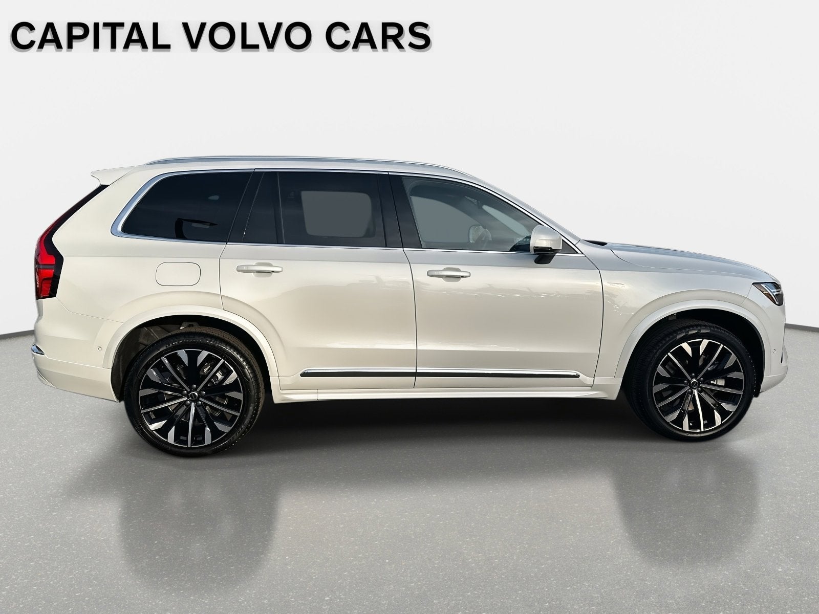 2026 Volvo XC90 Plug-In Hybrid Plus