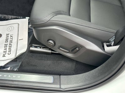 2026 Volvo XC90 Plug-In Hybrid Plus