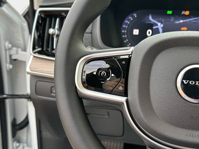 2026 Volvo XC90 Plug-In Hybrid Plus