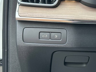 2026 Volvo XC90 Plug-In Hybrid Plus