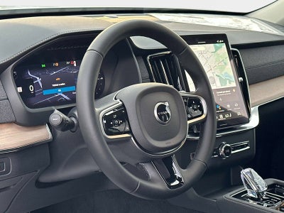 2026 Volvo XC90 Plug-In Hybrid Plus