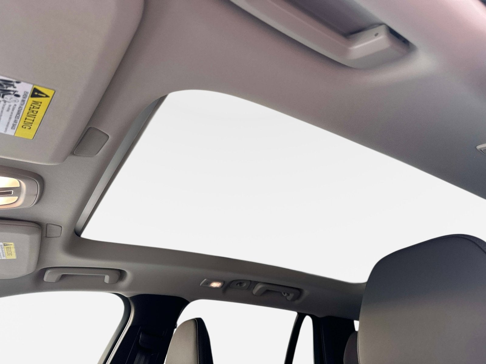 2026 Volvo XC90 Plug-In Hybrid Plus