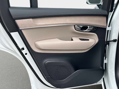 2026 Volvo XC90 Plug-In Hybrid Plus