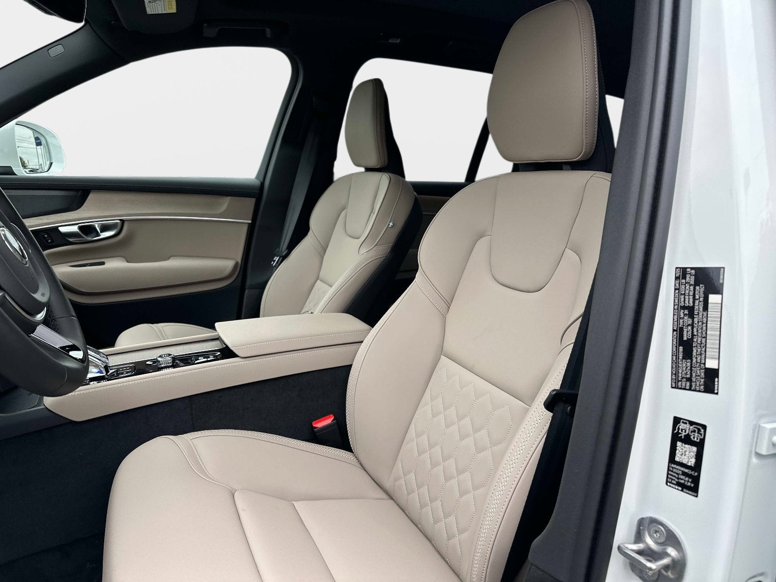 2026 Volvo XC90 Plug-In Hybrid Plus