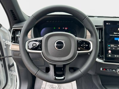 2026 Volvo XC90 Plug-In Hybrid Plus