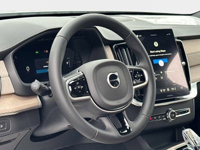 2026 Volvo XC90 Plug-In Hybrid Plus