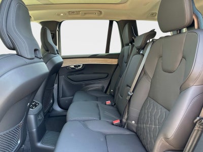 2025 Volvo XC90 Plug-In Hybrid Plus