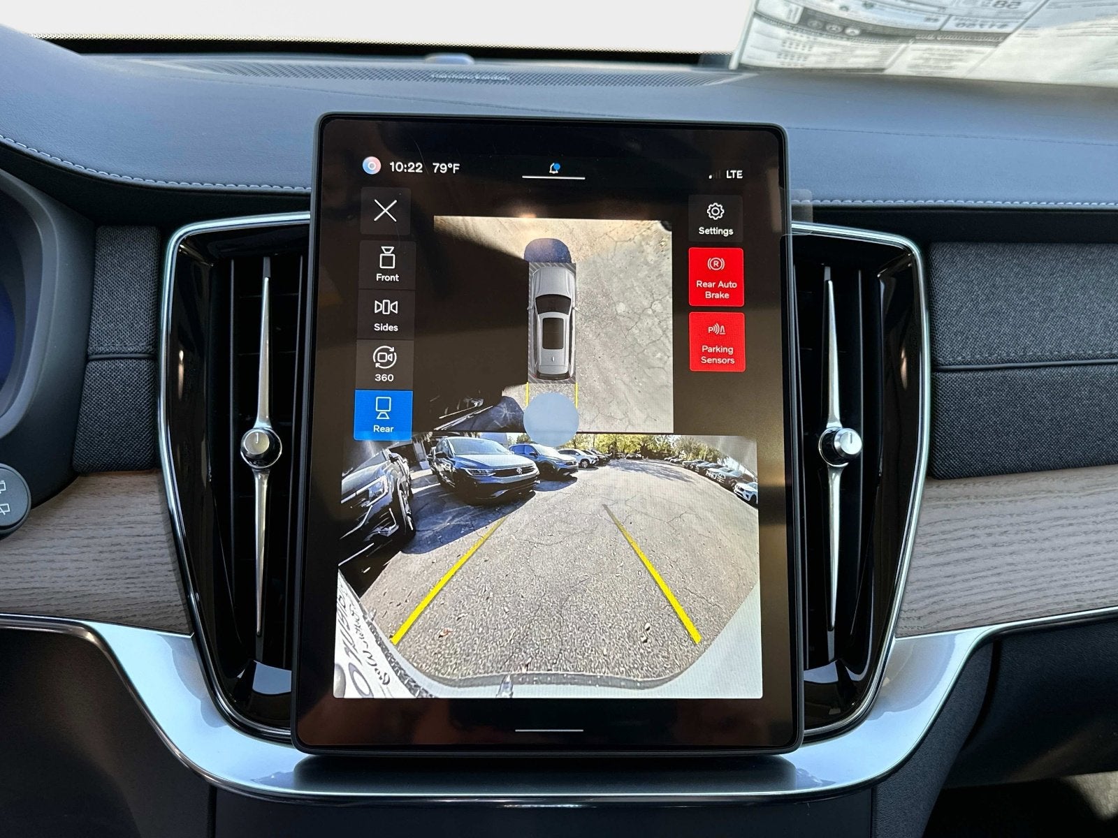 2025 Volvo XC90 Plug-In Hybrid Plus