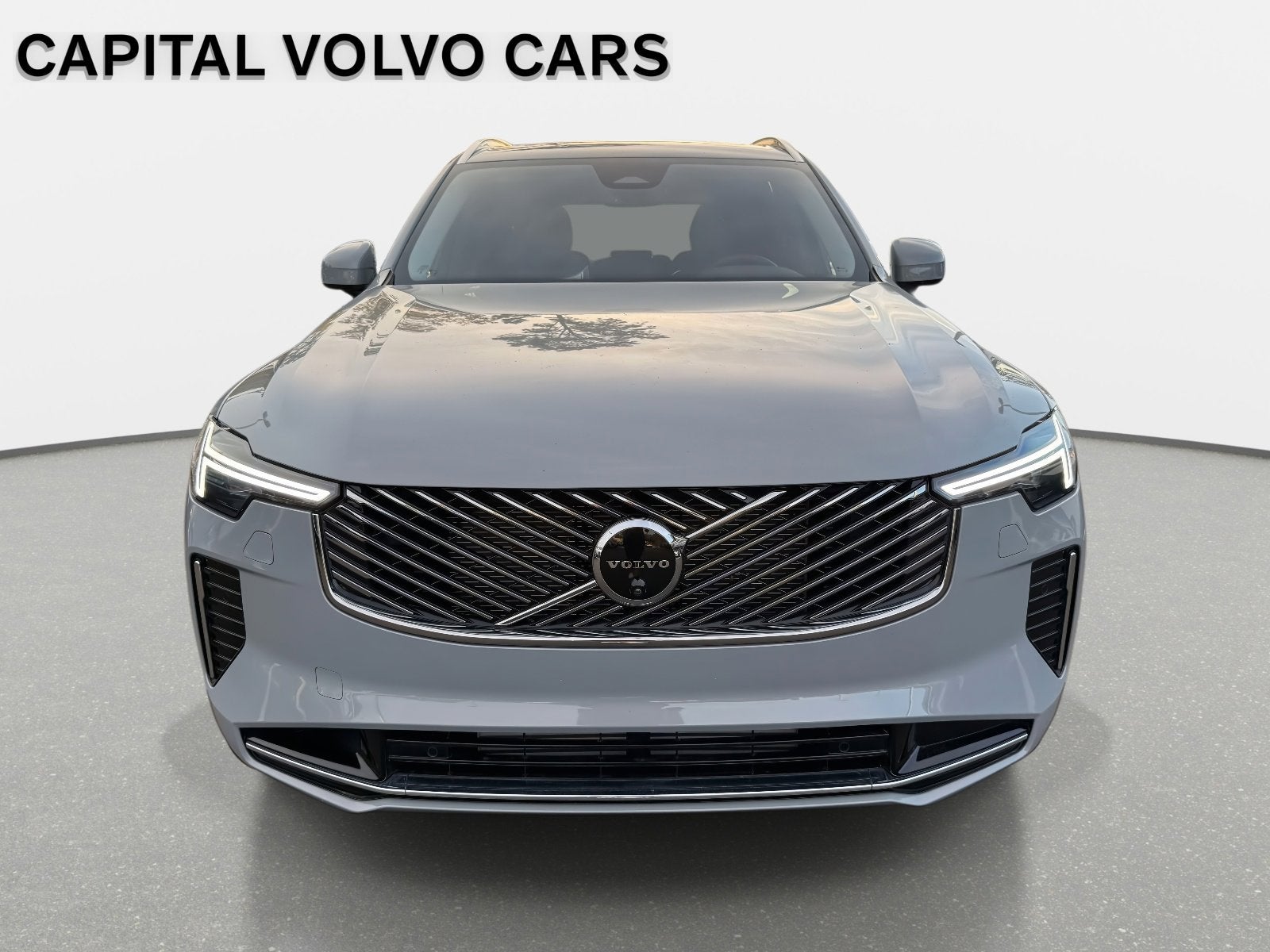 2025 Volvo XC90 Plug-In Hybrid Plus
