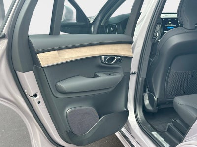 2026 Volvo XC90 Plug-In Hybrid Plus