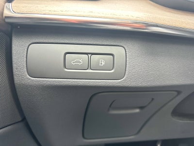 2026 Volvo XC90 Plug-In Hybrid Plus