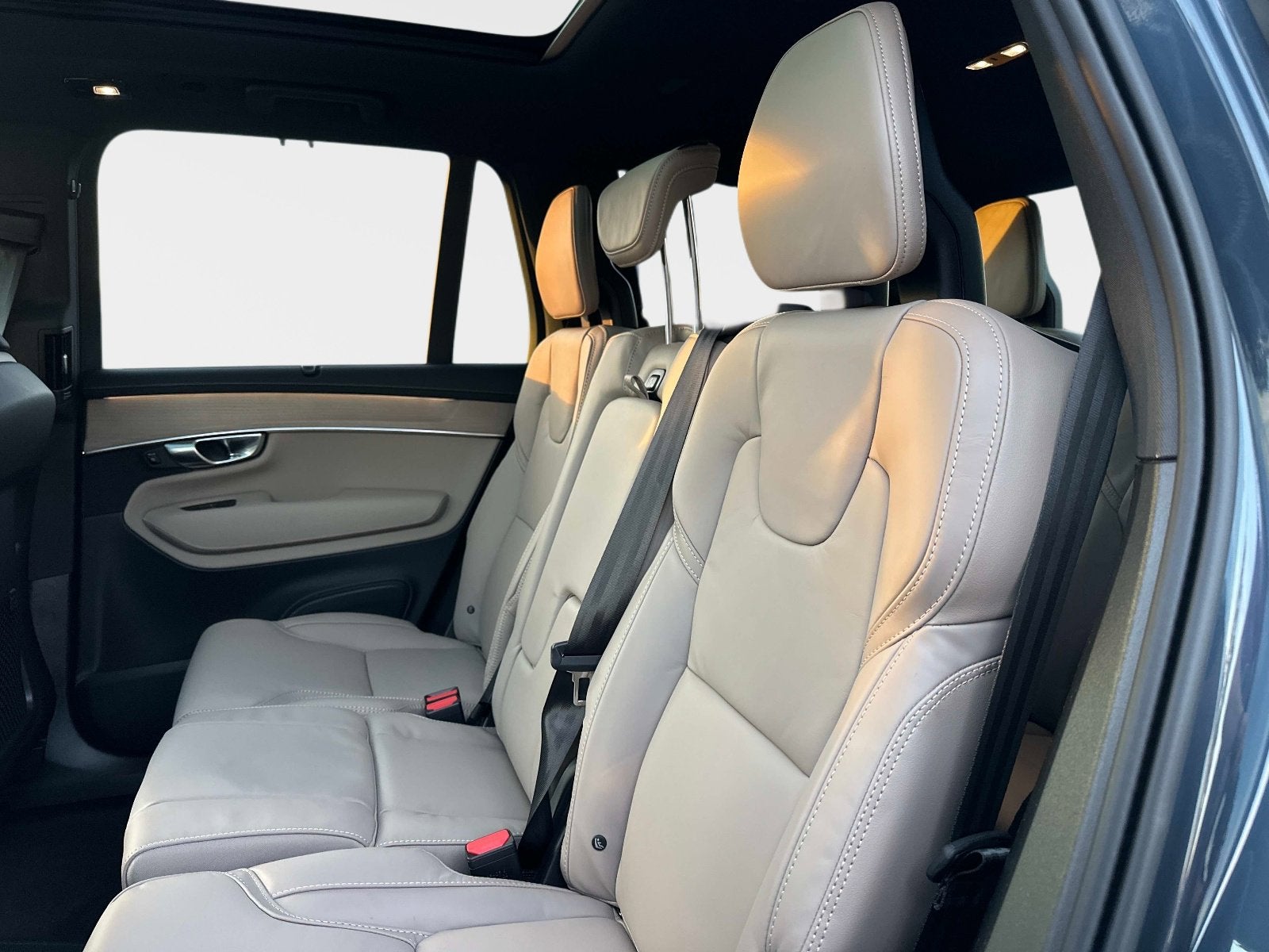 2026 Volvo XC90 Plug-In Hybrid Ultra