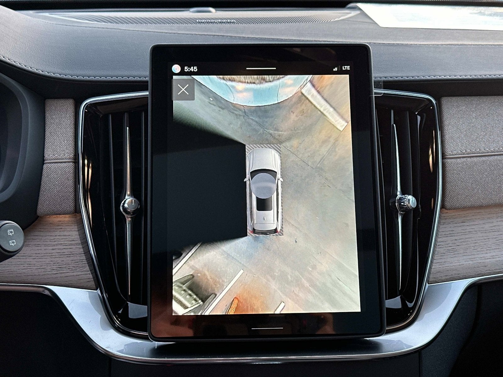 2026 Volvo XC90 Plug-In Hybrid Ultra