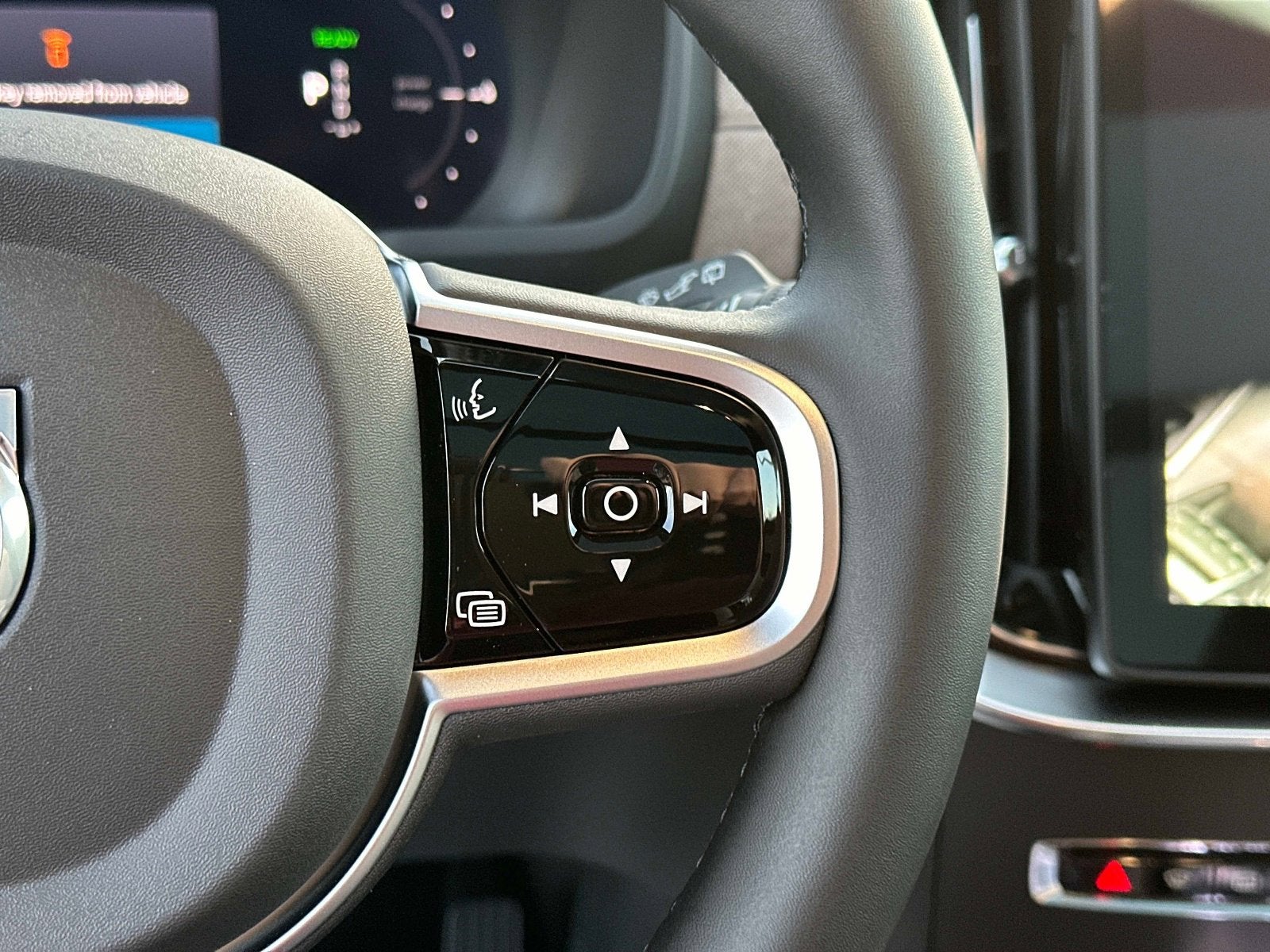 2026 Volvo XC90 Plug-In Hybrid Ultra