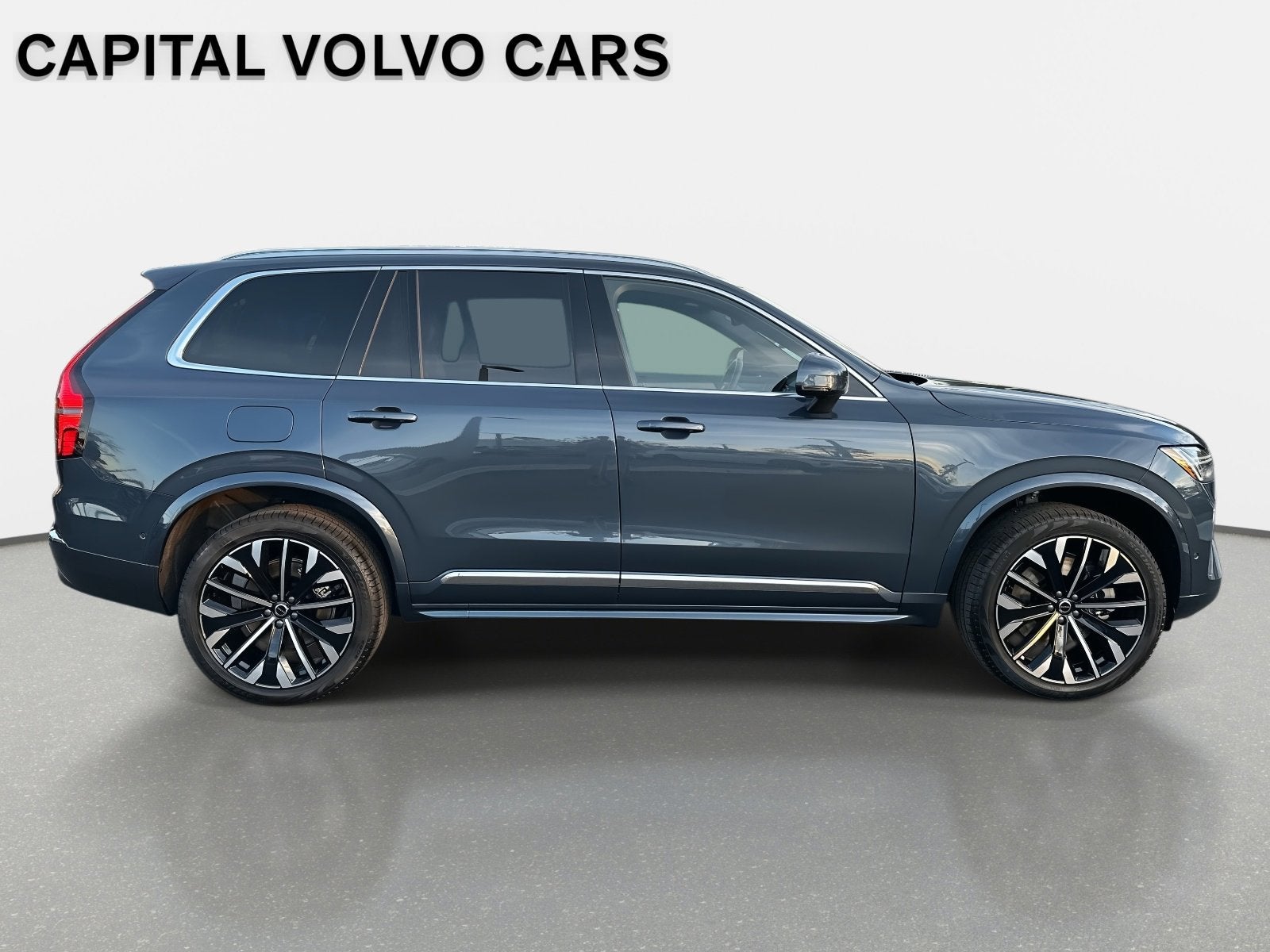 2026 Volvo XC90 Plug-In Hybrid Ultra