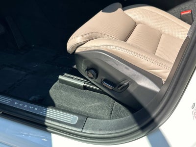 2026 Volvo XC90 Plug-In Hybrid Ultra