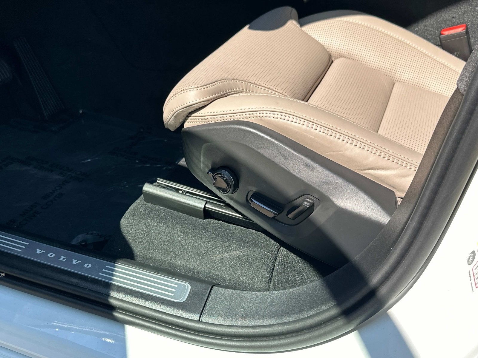 2026 Volvo XC90 Plug-In Hybrid Ultra