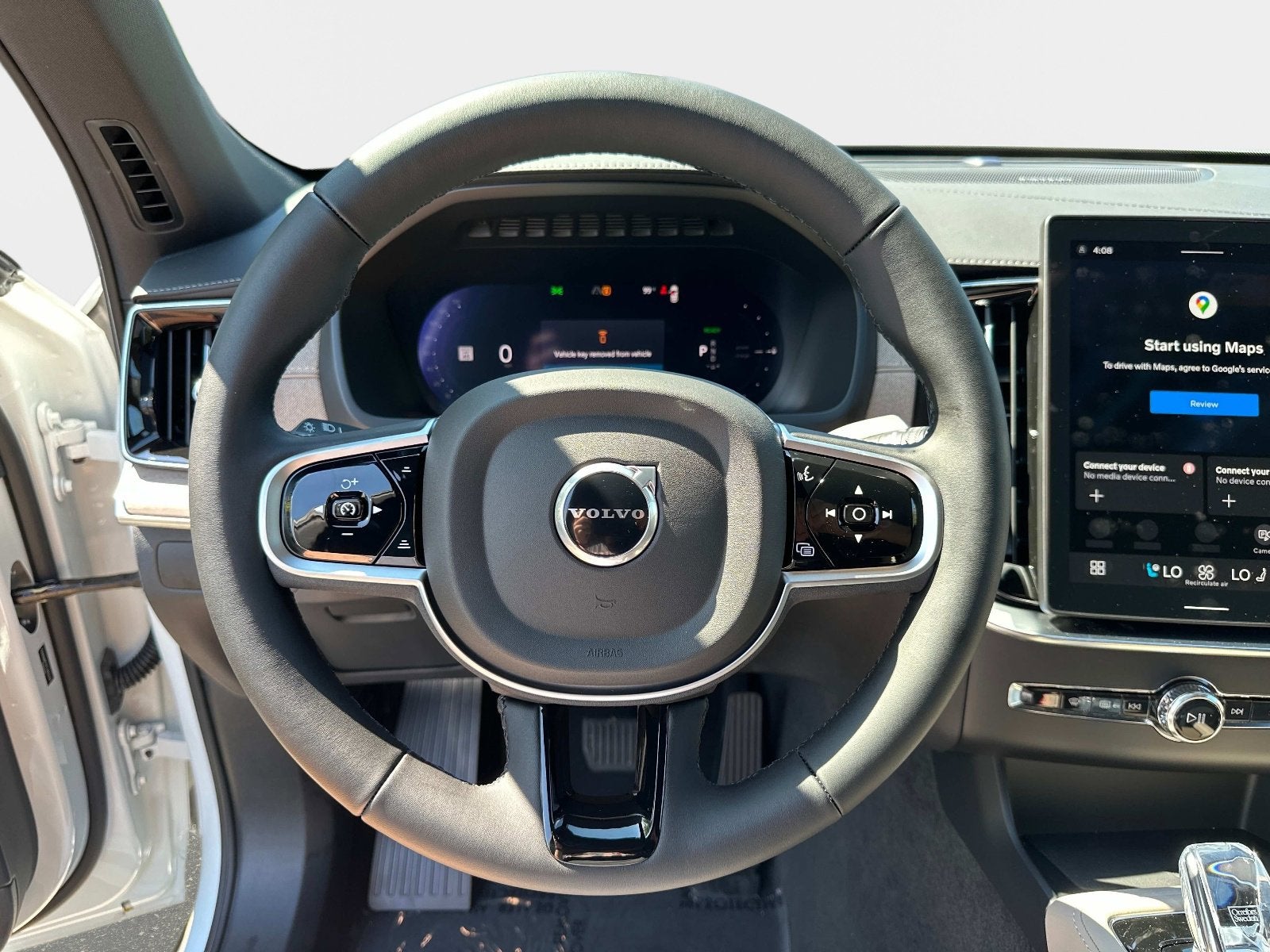 2026 Volvo XC90 Plug-In Hybrid Ultra