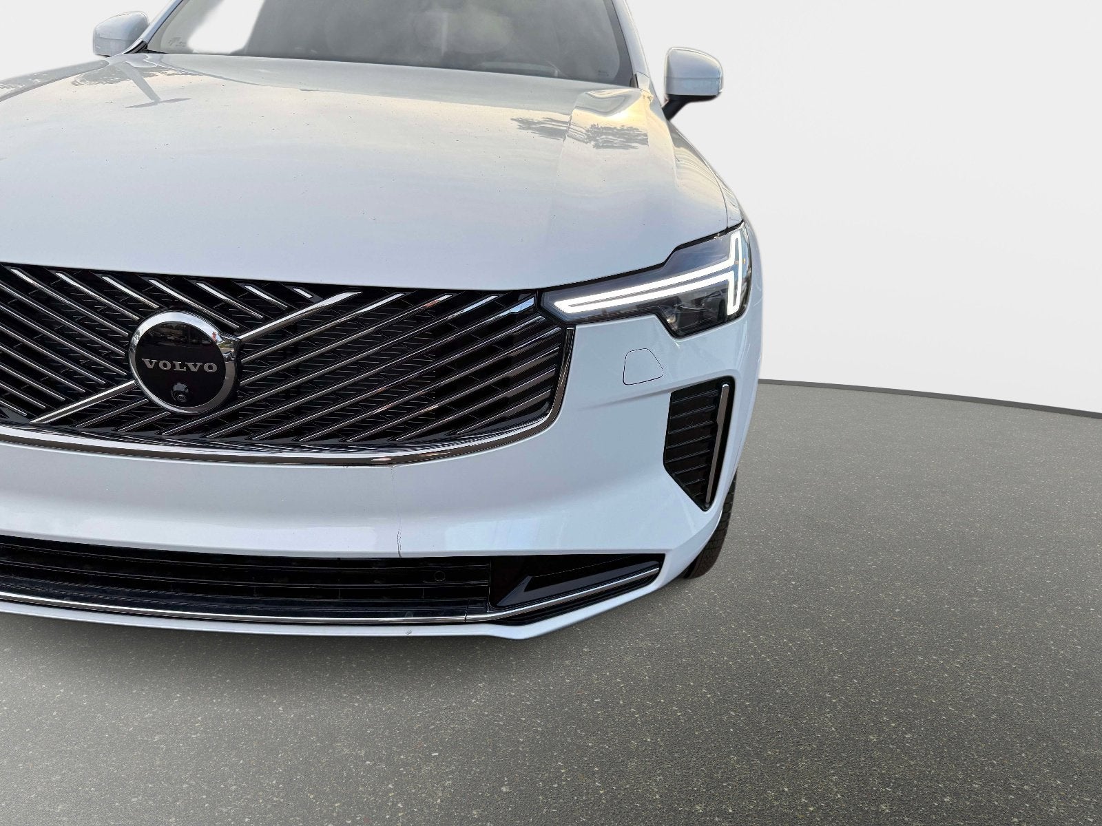 2026 Volvo XC90 Plug-In Hybrid Ultra