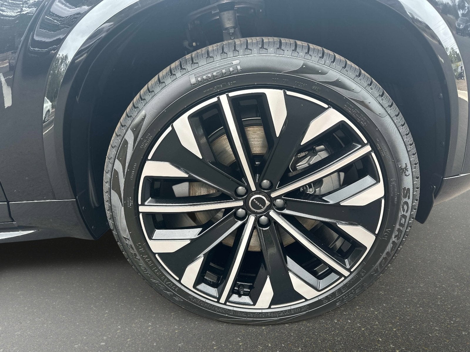 2026 Volvo XC90 Plug-In Hybrid Ultra