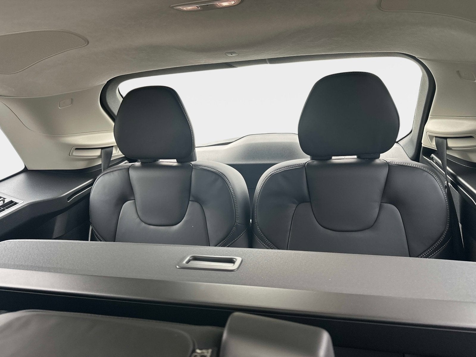 2026 Volvo XC90 Plug-In Hybrid Ultra