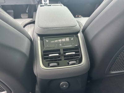 2026 Volvo XC90 Plug-In Hybrid Ultra