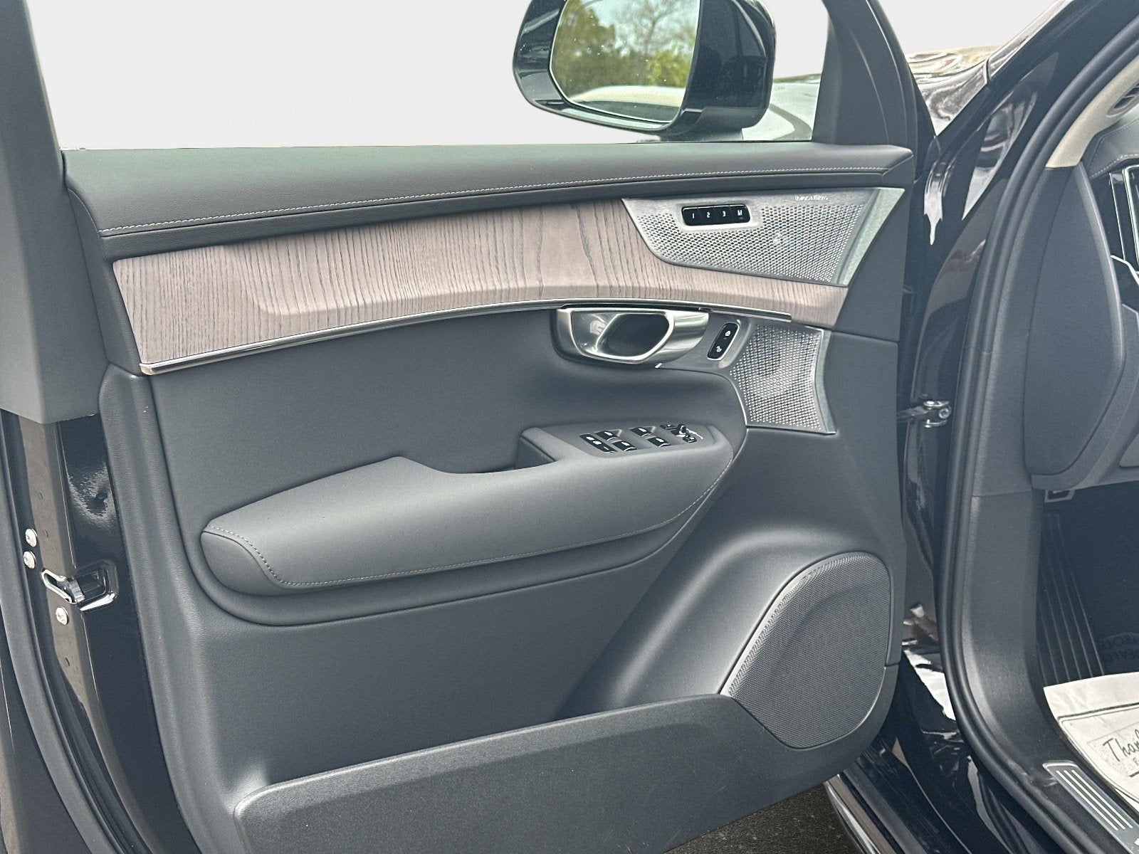 2026 Volvo XC90 Plug-In Hybrid Ultra