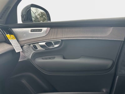 2026 Volvo XC90 Plug-In Hybrid Ultra