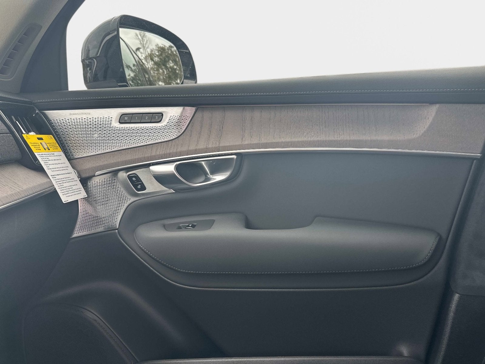 2026 Volvo XC90 Plug-In Hybrid Ultra