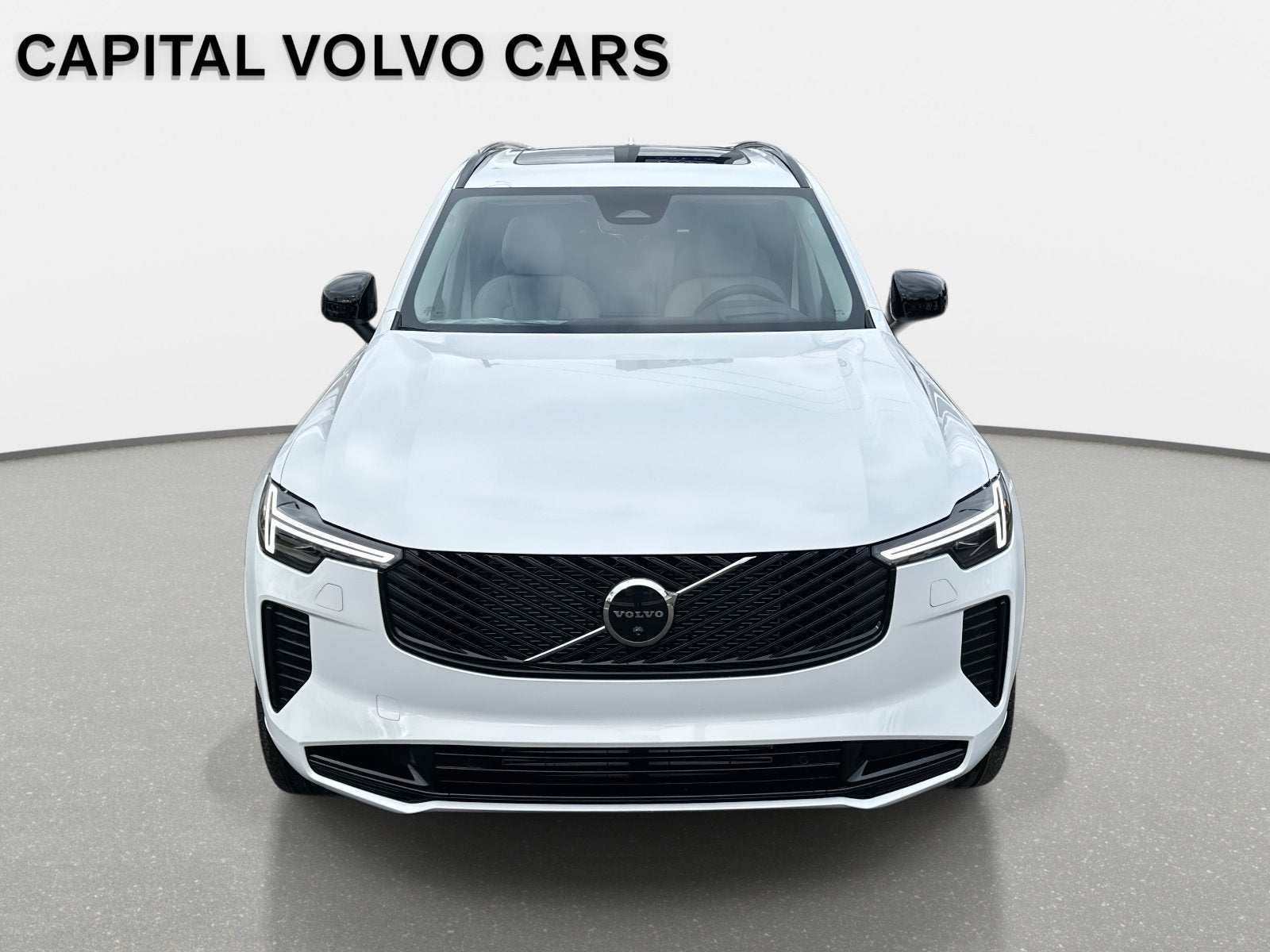 2026 Volvo XC90 Plug-In Hybrid Ultra Dark Theme