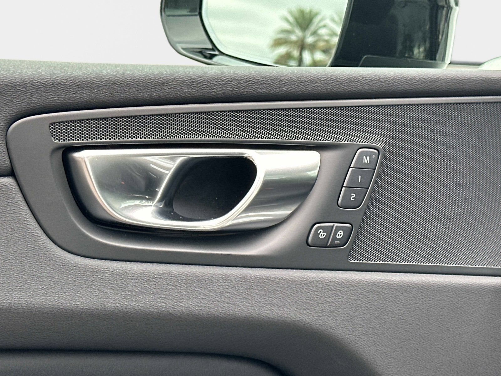 2026 Volvo XC60 Plug-In Hybrid Core