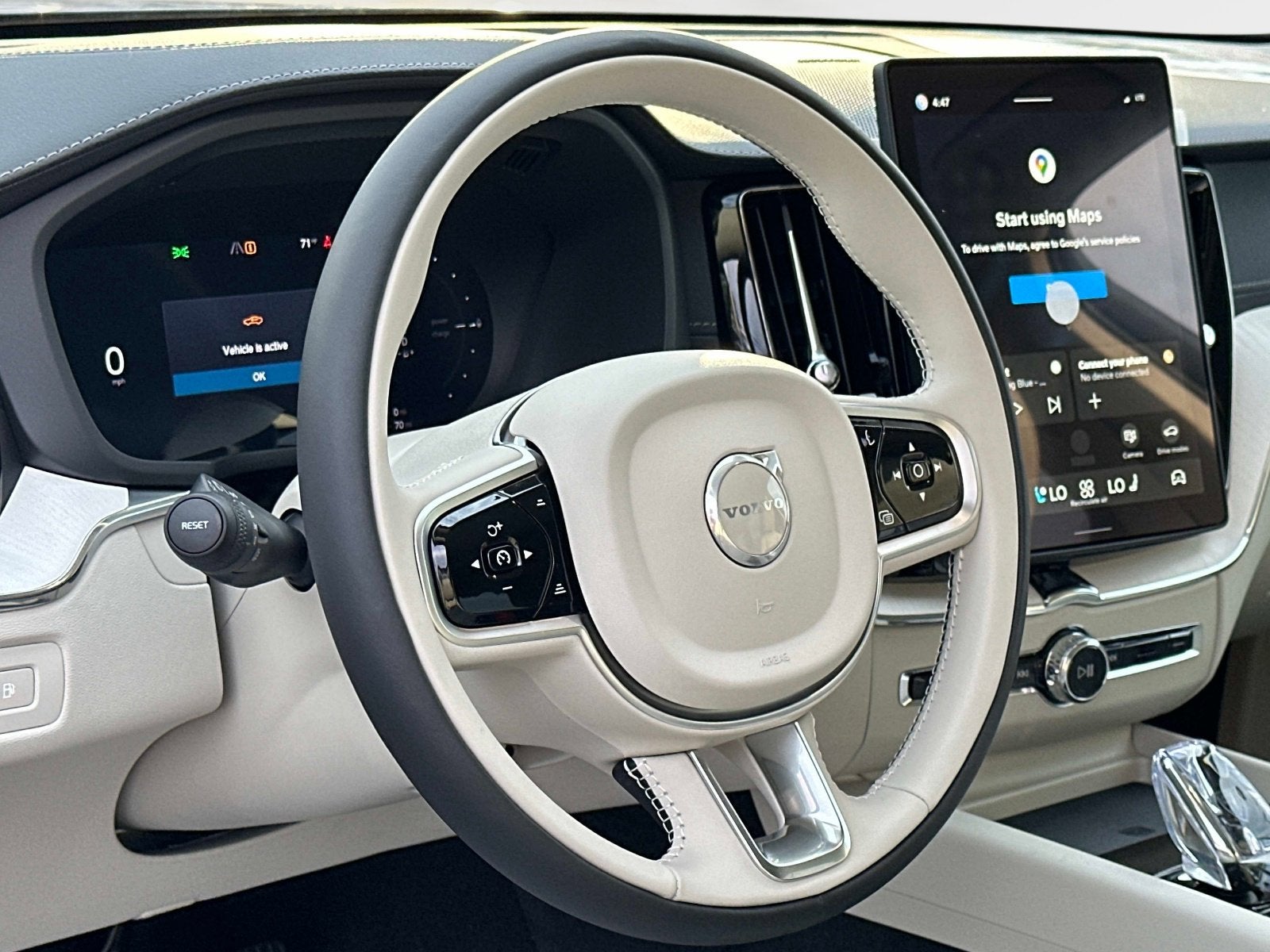 2026 Volvo XC60 Plug-In Hybrid Ultra