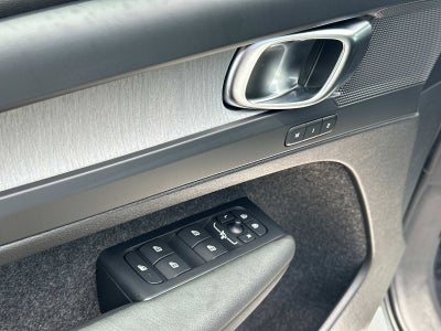 2026 Volvo XC40 Plus