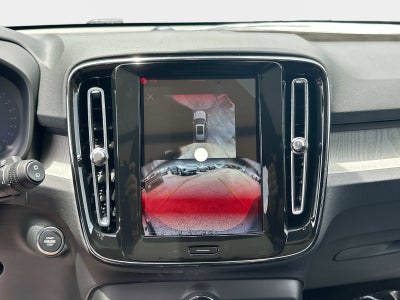 2026 Volvo XC40 Plus