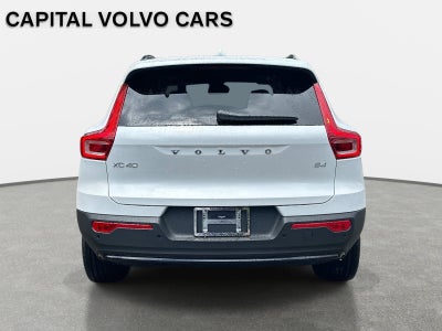 2026 Volvo XC40 Plus