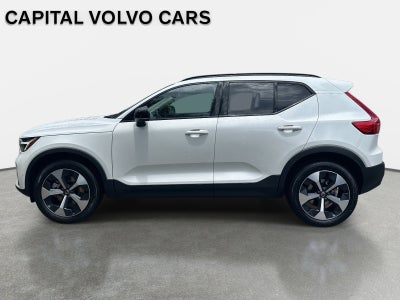 2026 Volvo XC40 Plus