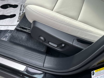 2026 Volvo XC40 Plus