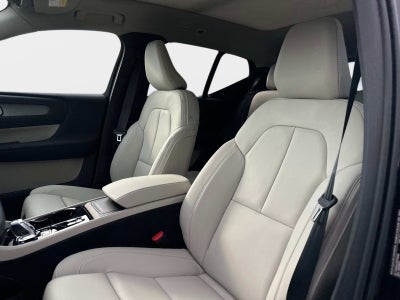 2026 Volvo XC40 Plus